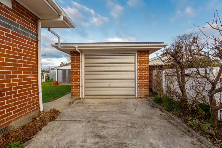 8 Carlisle Street Waimate_17