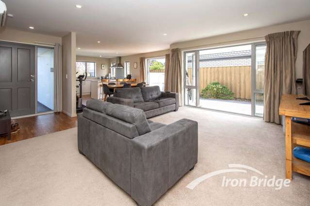 17 Faringdon Boulevard Rolleston_4