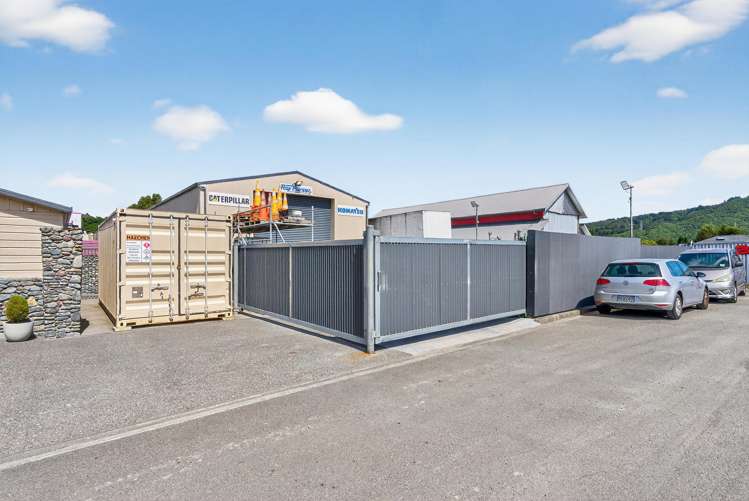 38 Montgomery Crescent Clouston Park_5