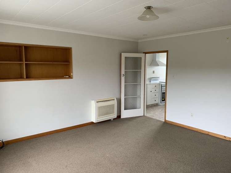2/7 Lewis Street 11274_3