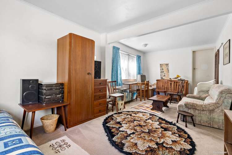 37 Beechdale Crescent Pakuranga Heights_3