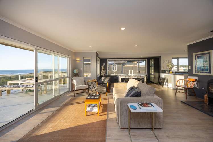 22A Marine Parade Foxton Beach_1