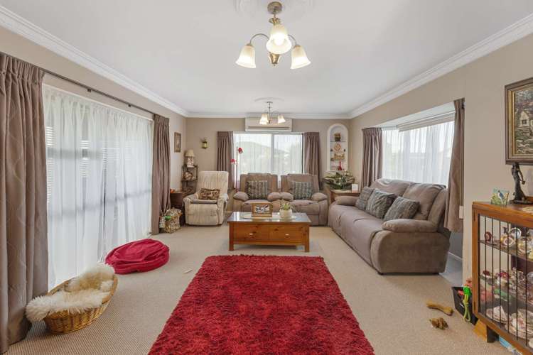 1 Waharua Place Tawhero_5