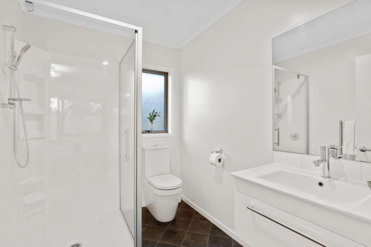 24 Wellington Street Ashley_12