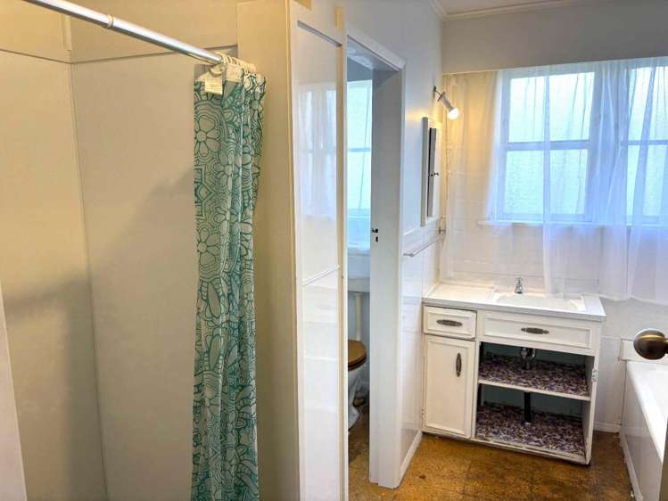 8 Rutland Street 10516_6