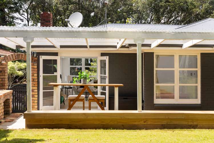 55 Alberton Avenue Mount Albert_21