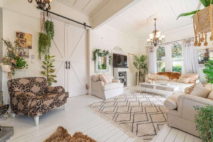 A stylish two-bedroom villa on Rathmore Street, in West End, Timaru, fetched <img00,000 above its RV. Photo / Supplied