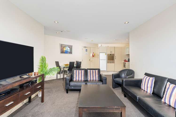 2D/8 The Esplanade Whitianga_7