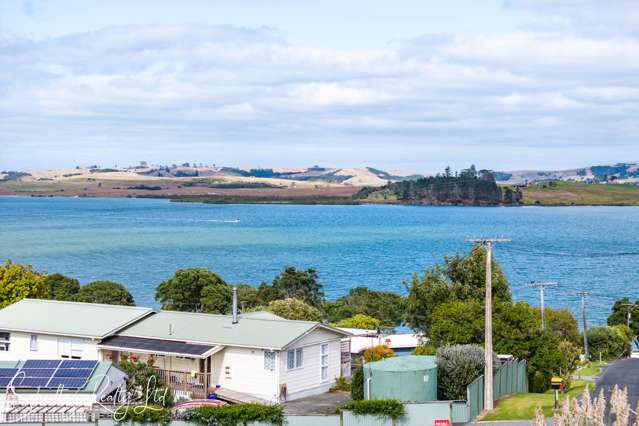 Oxford Street Whakapirau_4