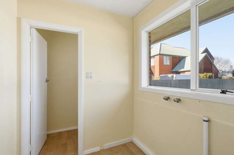 33 Staveley Street Avonhead_19