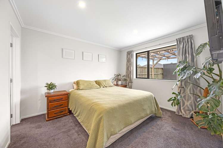 17 Minerva Crescent Woodend_6