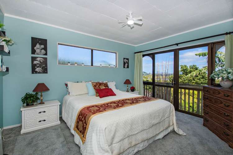 54 Eureka Place Parahaki_12