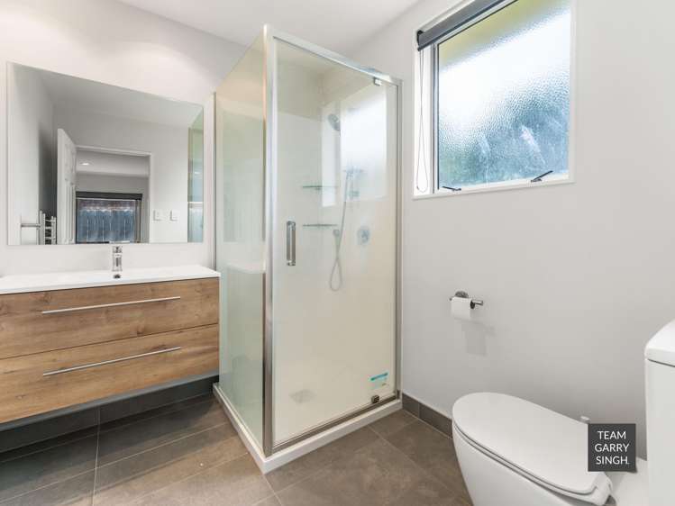 6 Takatu Place Takanini_12