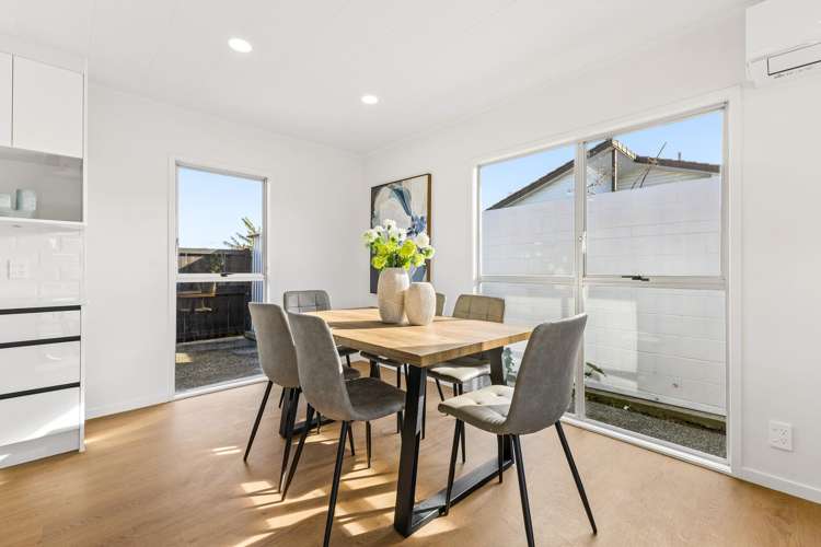 22 Chelburn Crescent_4