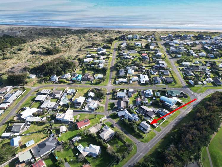22 Holben Parade Foxton Beach_16
