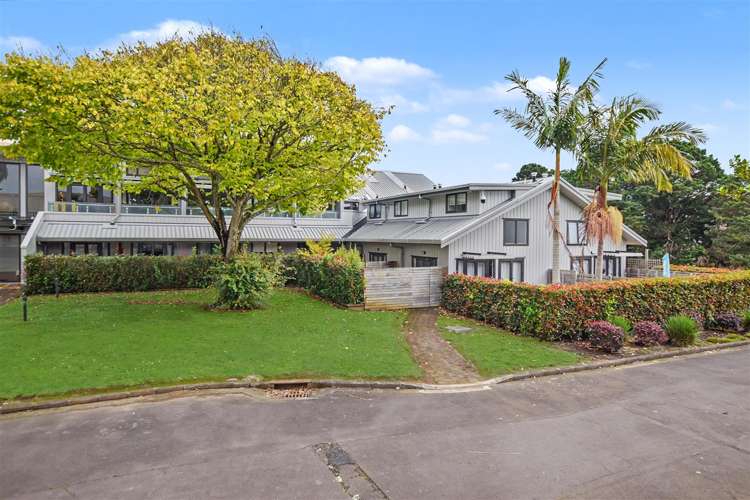 24A/30 Westward Ho Road Glen Eden_14
