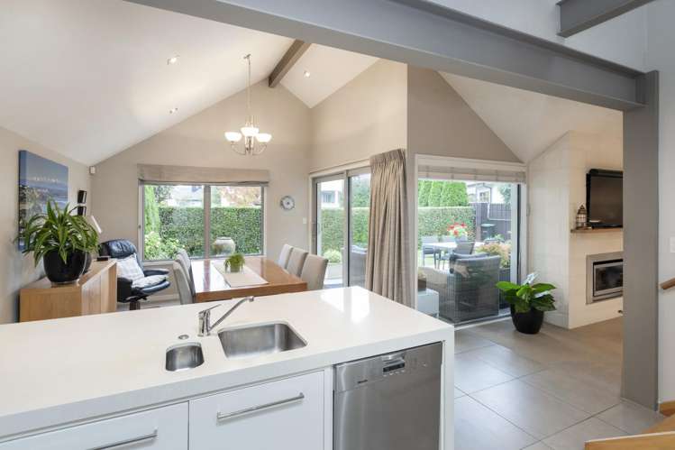 11 Bluestone Drive Parklands_3