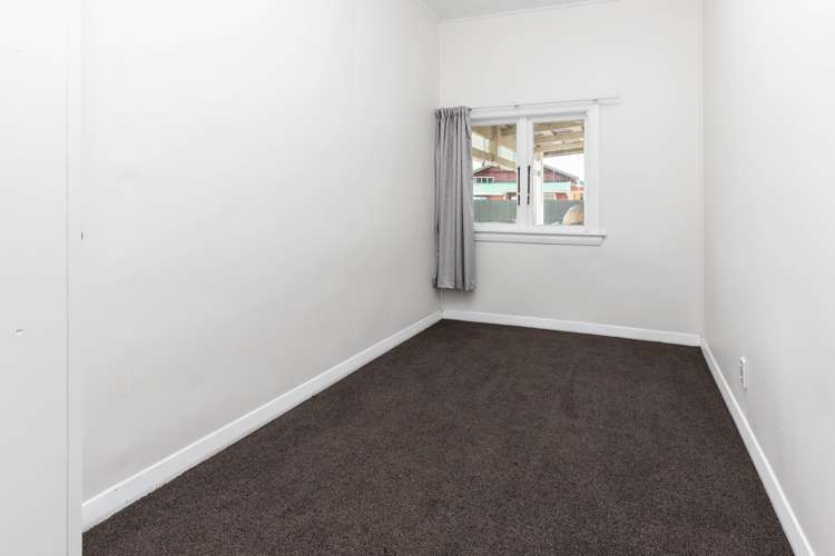 62 Fox Street Cobden_7