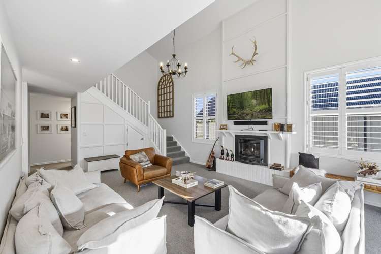 55 Twin Oak Avenue_0