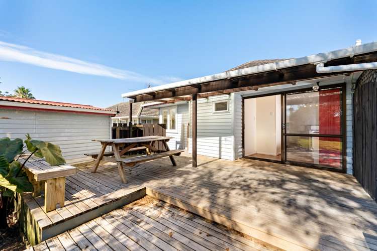 22 London Street Te Atatu Peninsula_15