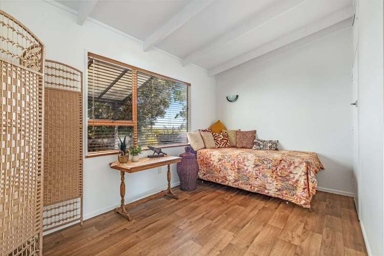 3 Costello Crescent Pukehina_16