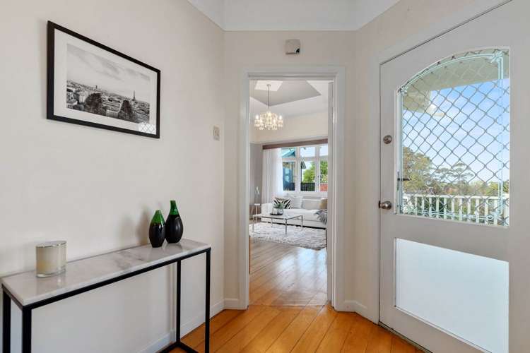 17 Hanlon Crescent Narrow Neck_27