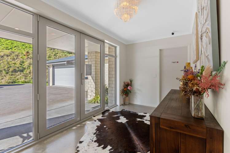 6 Kohatu Boulder Way Welbourn_5