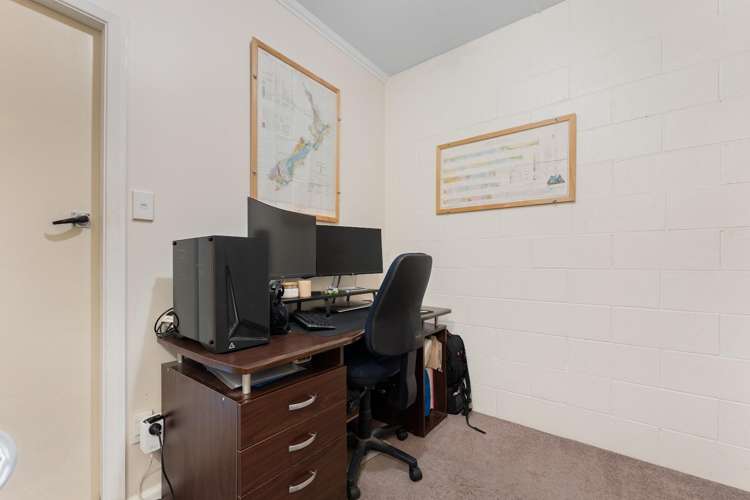 Flat 1/690 Main Road Stoke Stoke_9