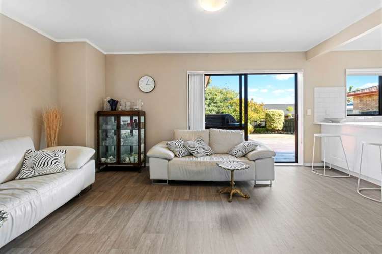 108 Mirrabooka Avenue Botany Downs_8