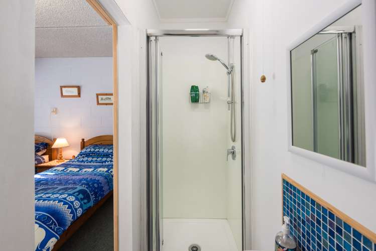 7 Angle Street Picton_14