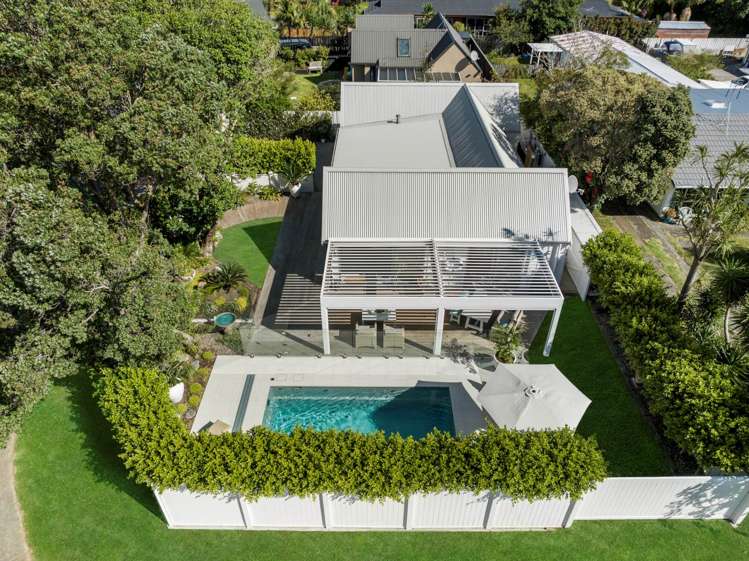 128 The Circle Manly_16