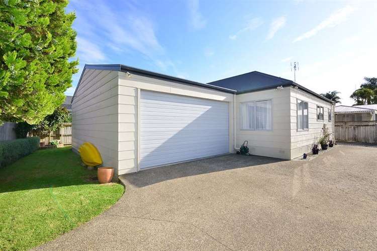 48 Doment Crescent Orewa_19