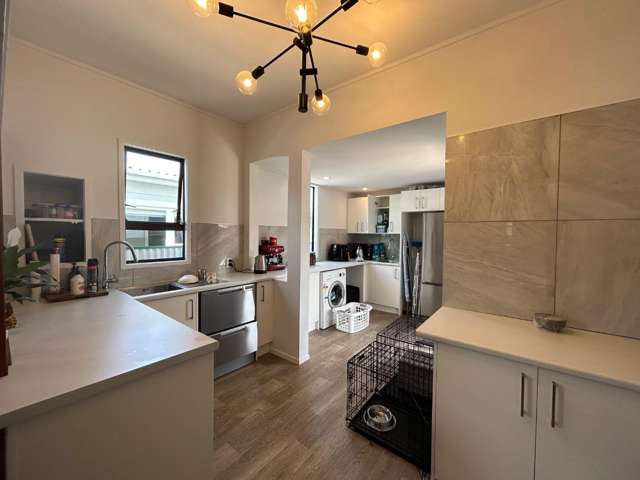 77 Wellesley Road Napier South_1