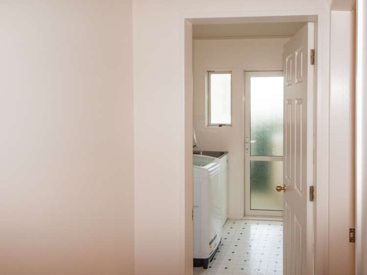 3 Waverton Terrace Churton Park_25