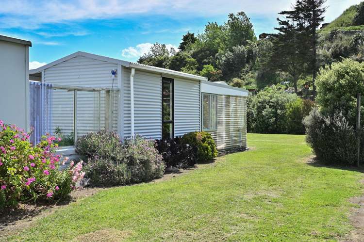 45 Fortescue Street Māhia_19