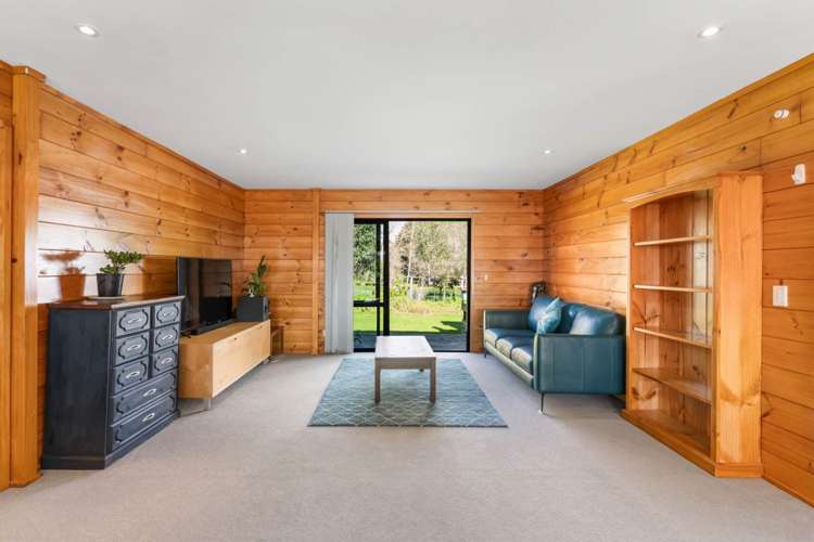 87 Pukeoware Road Glenbrook_6