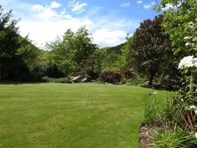 264 Lee Valley Road Brightwater_14