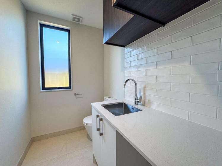 17b Molley Green Place 10044_9