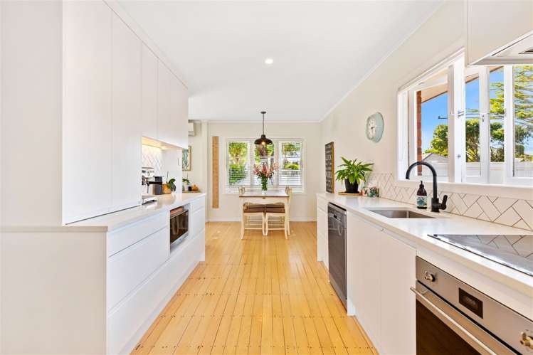 7 Kervil Avenue Te Atatu Peninsula_7