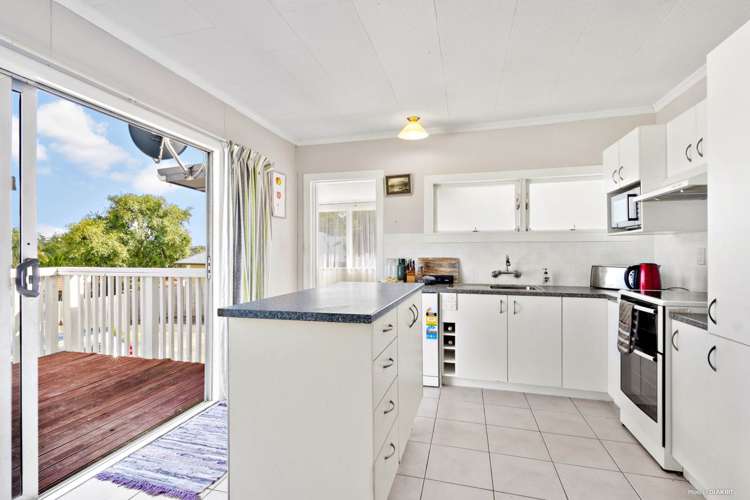 49 Forest Hill Road Henderson_5