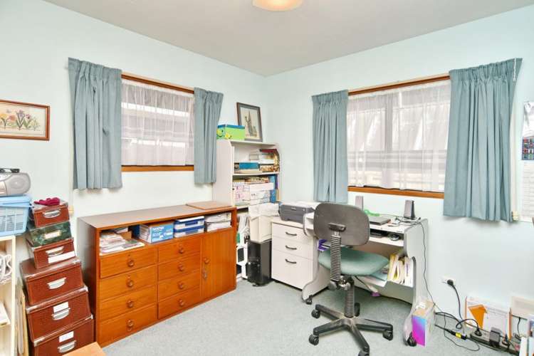 300 Lake Terrace Road Shirley_9