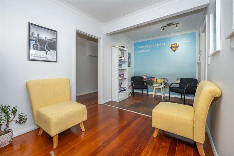 131 Cobham Drive Hamilton East_12