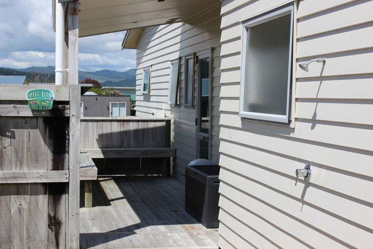 153 The Fairway Matarangi_14