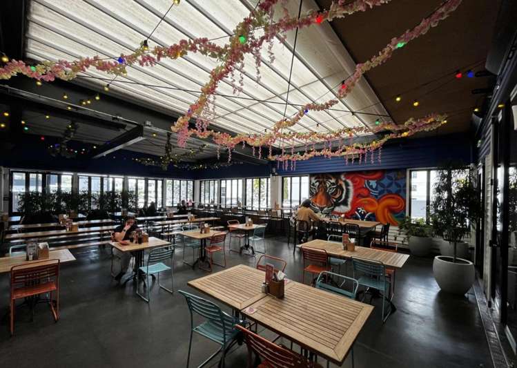 Shop 2, 138 Hurstmere Road Takapuna_5