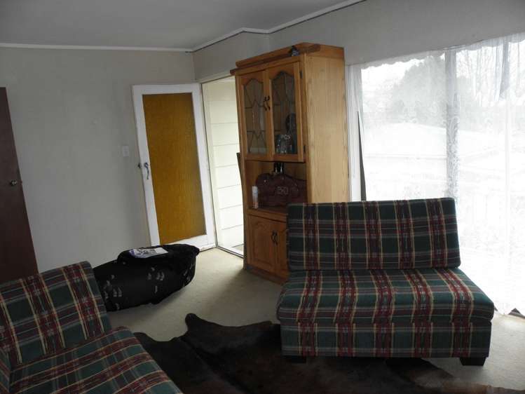 2/31 Nikau Street New Lynn_5