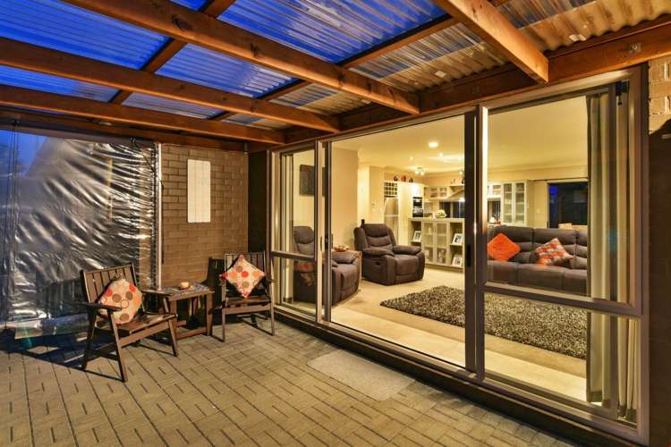 29 Stranraer Crescent Wattle Downs_25