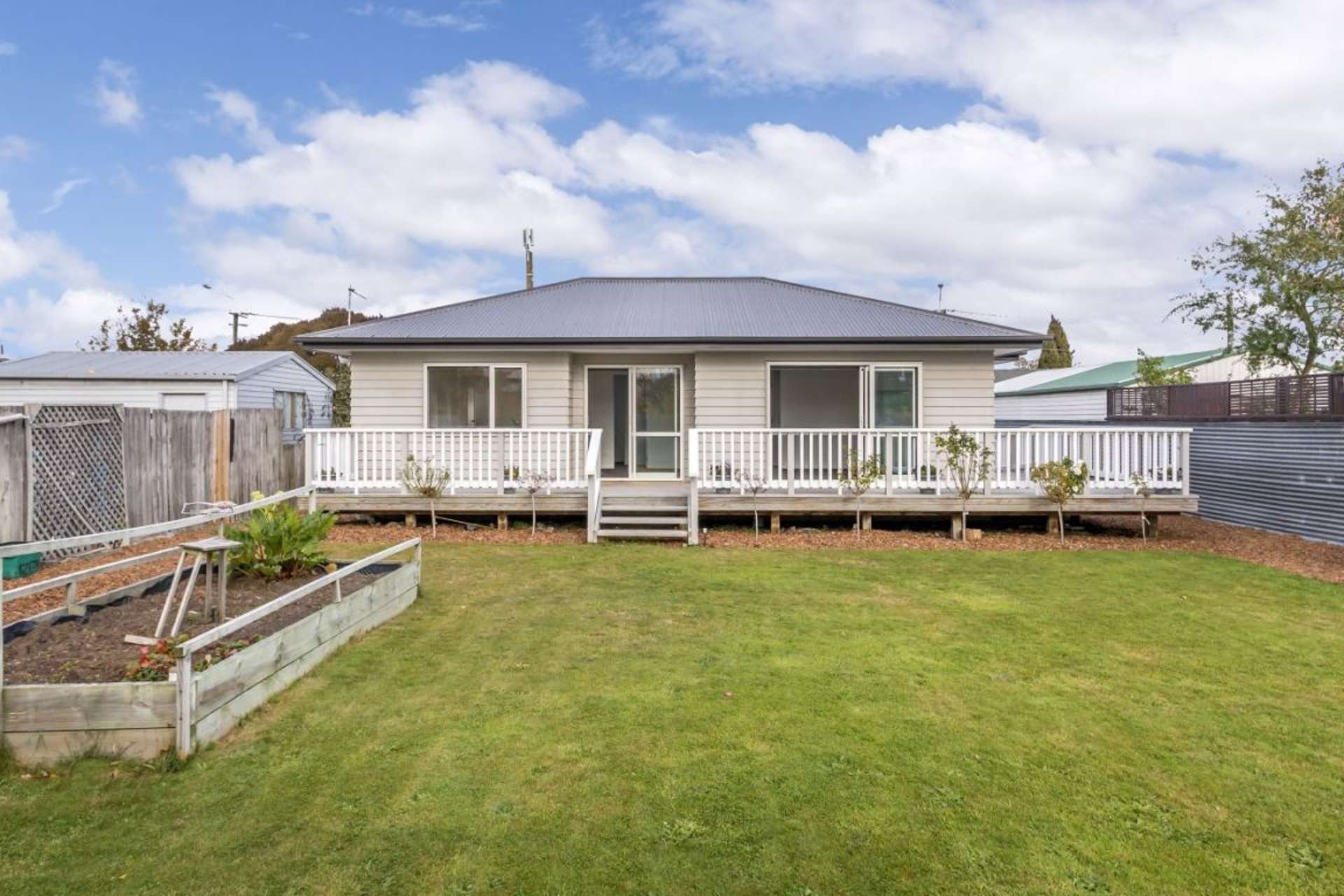 333 Breezes Road Aranui_0