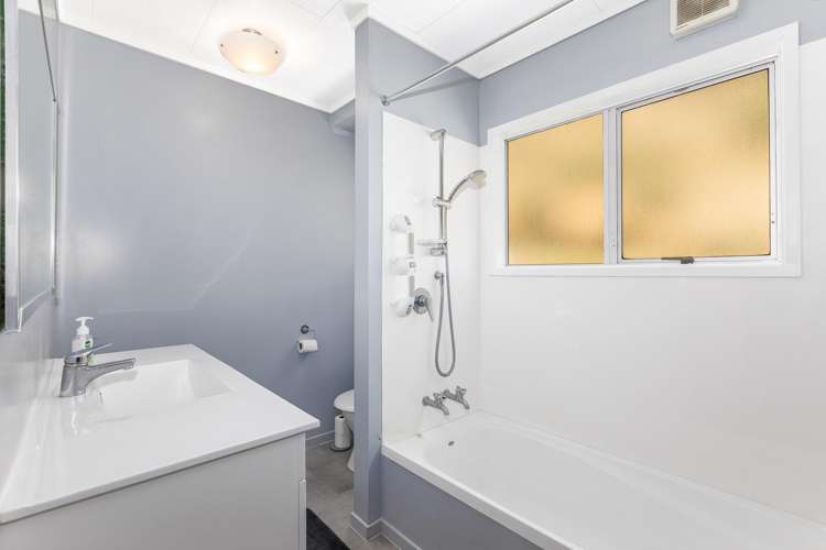 9 Postgate Drive Whitby_15