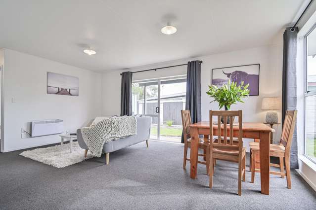 8b Walton Way Flaxmere_4