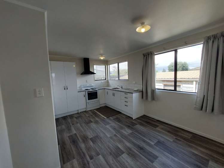 2/19 Silver Creek Road Manurewa_5